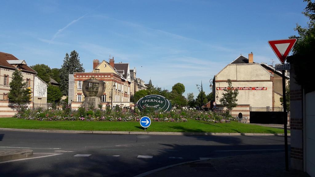 La Demeure D'Elodie Épernay Exteriör bild